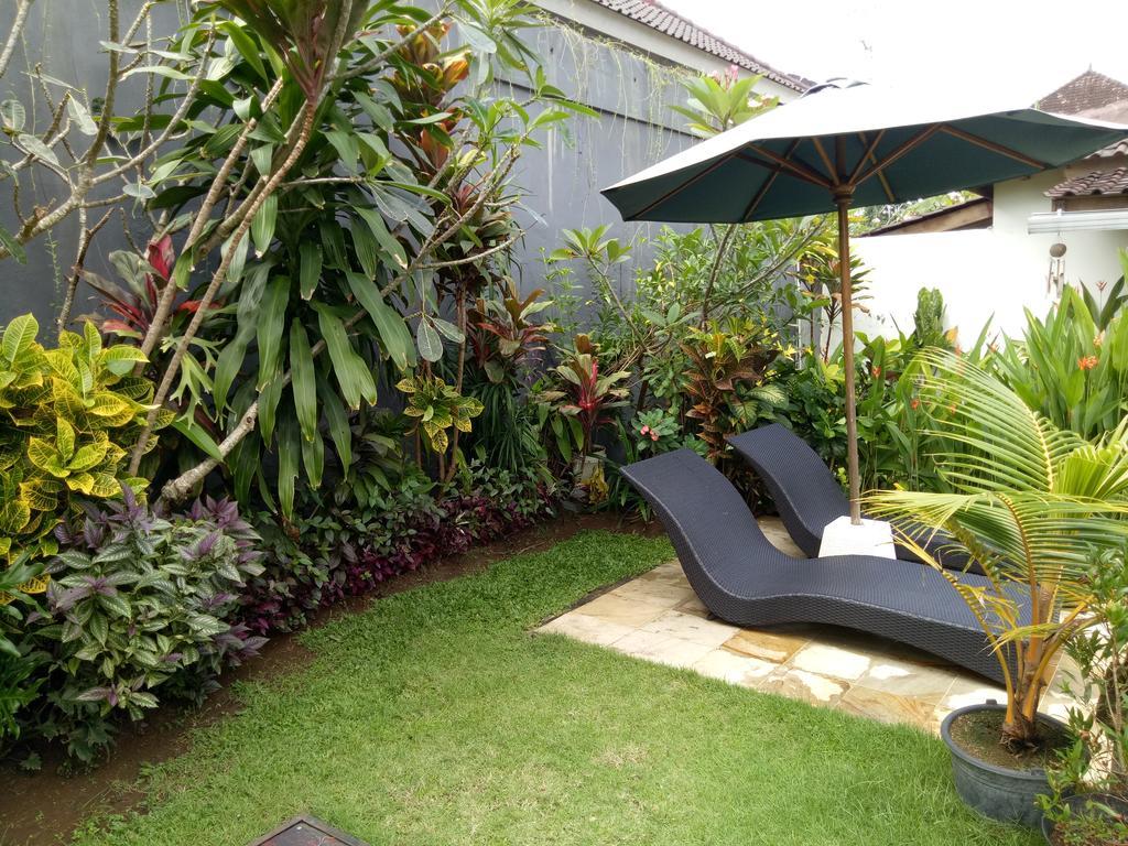Villa Esa Ubud Buitenkant foto