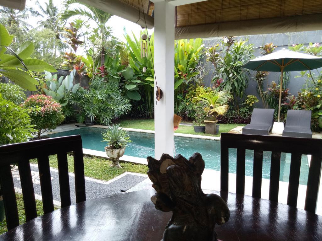 Villa Esa Ubud Buitenkant foto