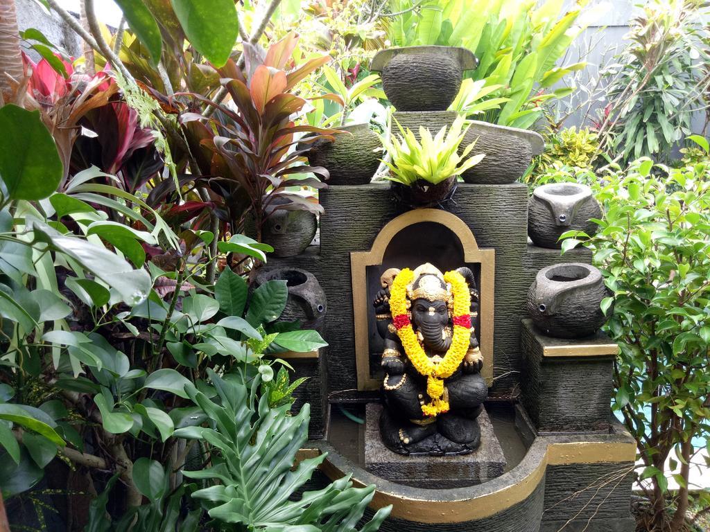 Villa Esa Ubud Buitenkant foto