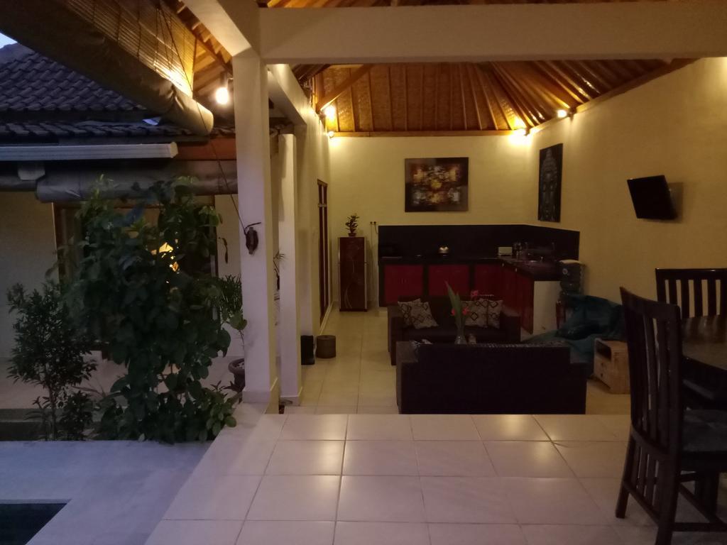 Villa Esa Ubud Buitenkant foto