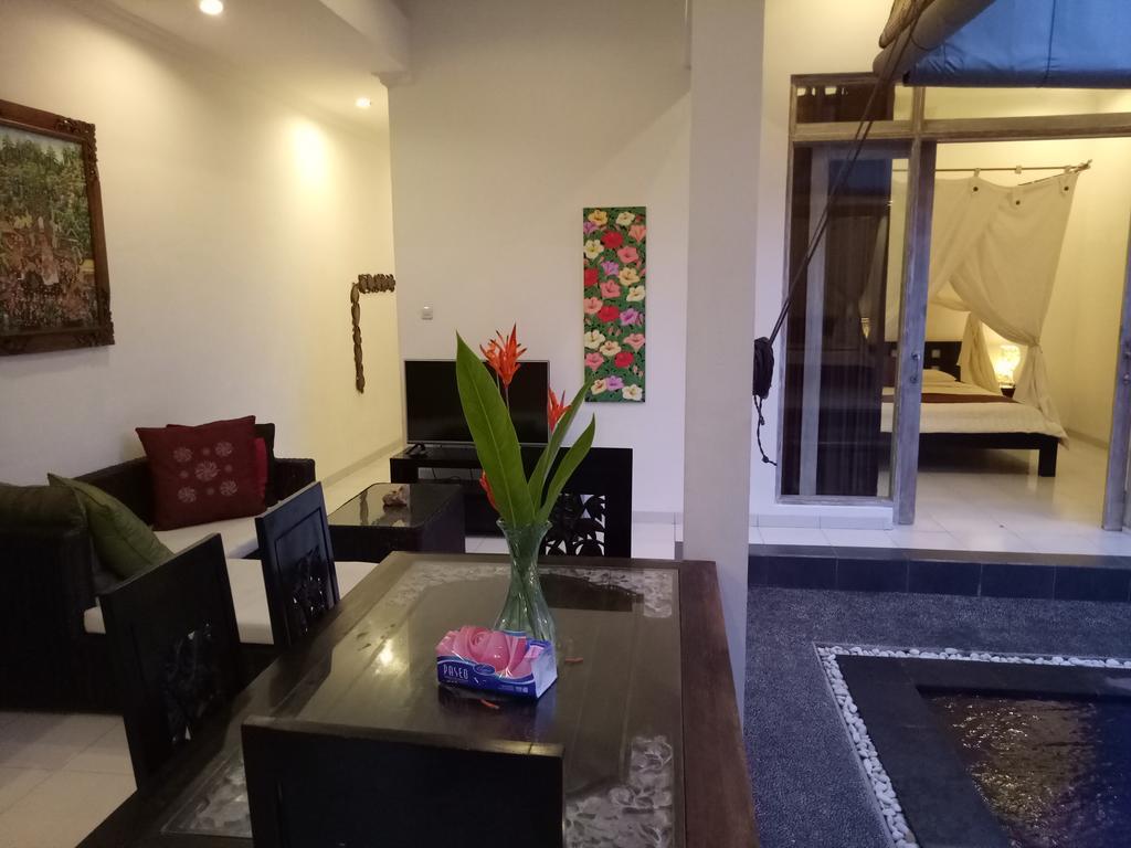 Villa Esa Ubud Buitenkant foto