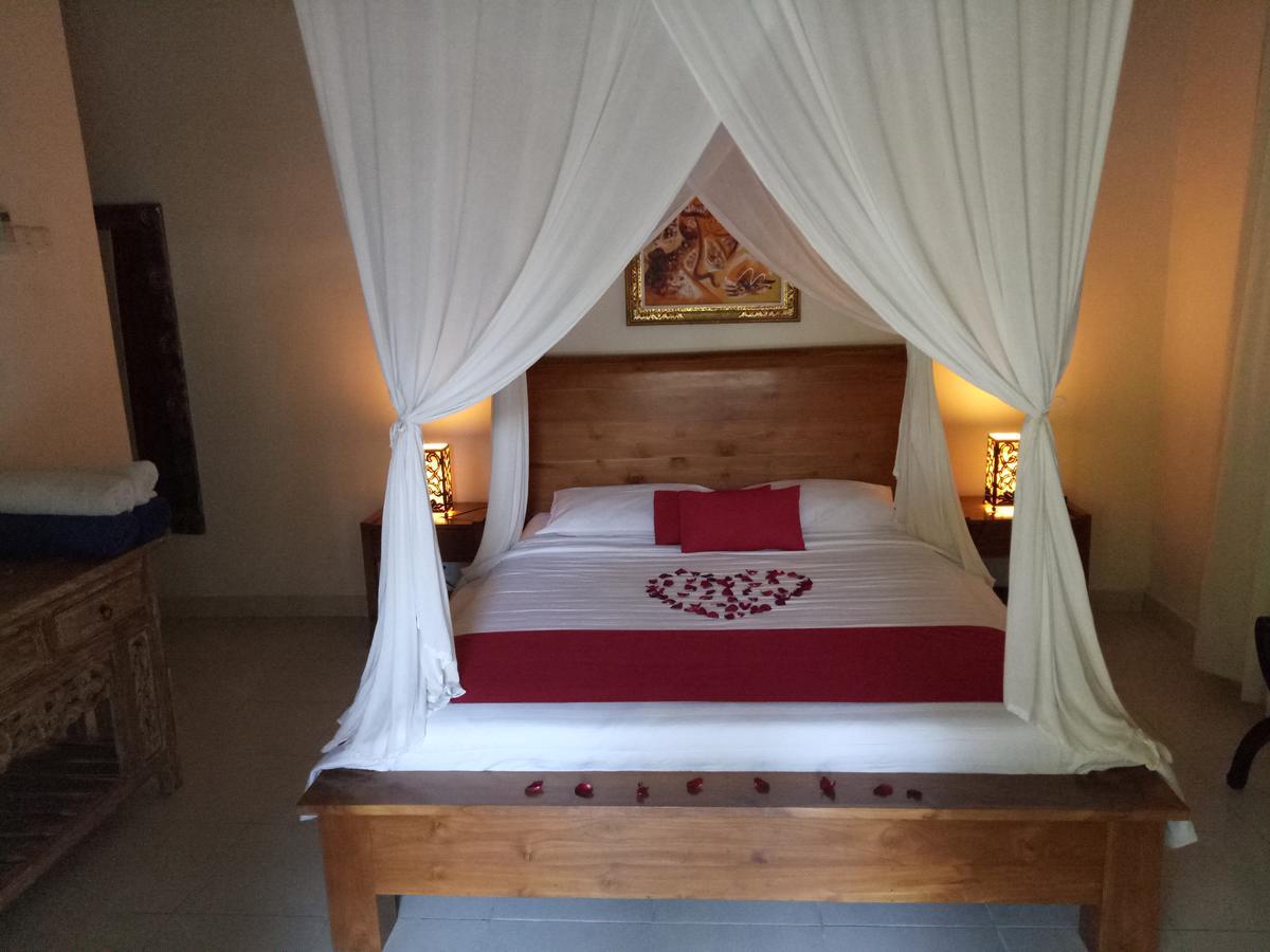 Villa Esa Ubud Buitenkant foto