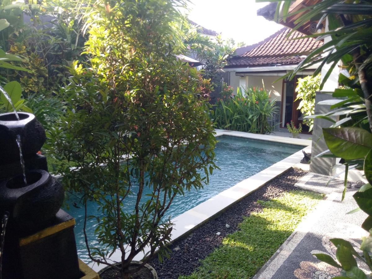 Villa Esa Ubud Buitenkant foto